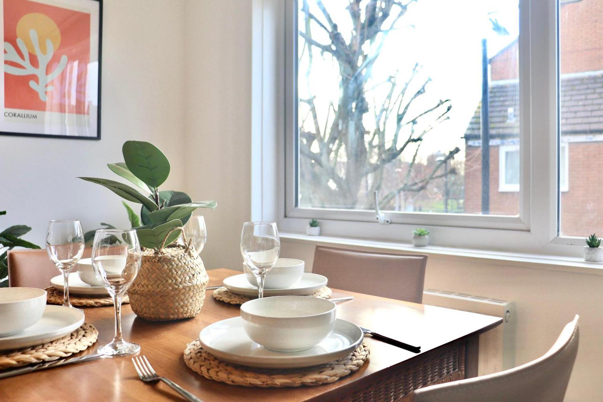 Stunning Apartment, Sleeps 4, Central London, 1 Bedroom, Zone 1, Kennington - Open For Business Stays, Long Stays And Families Relocating Eksteriør billede
